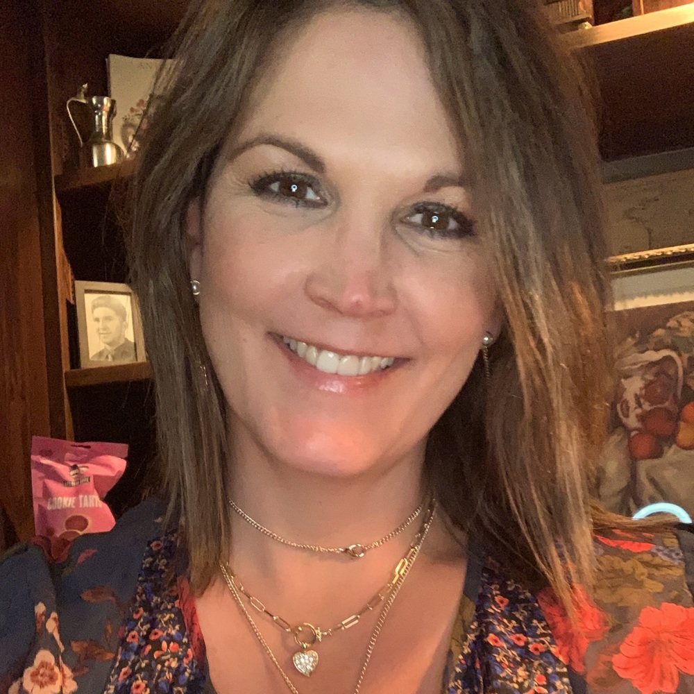 Meet your Posher, Stephanie